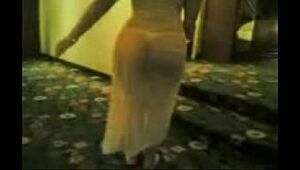 arab prostitute with mesmerizing fat ass